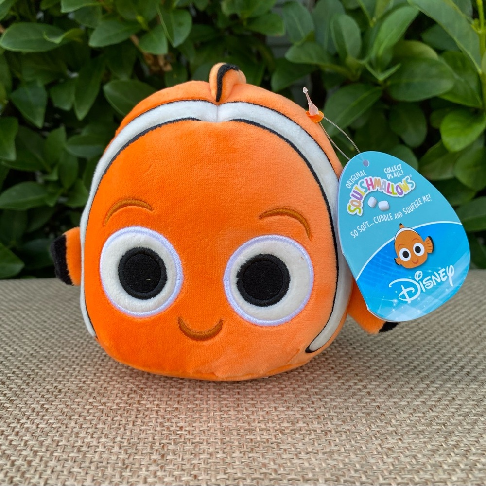 DISNEY Squishmallow NEMO 5” NWT
